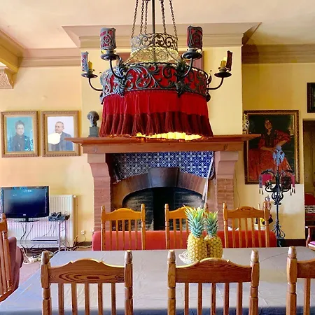 Mas Pahi Country house *