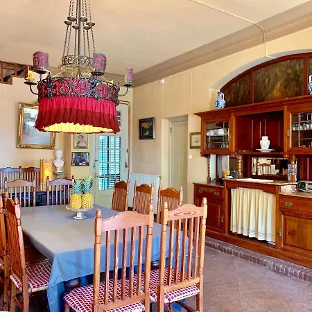 Mas Pahi Country house *